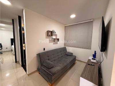 Apartamento en venta en Ciudad Jardin, Cali · foto 3 de 13