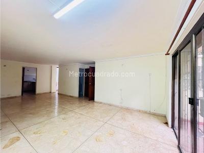 Apartamento de 4 alcobas en venta en Laureles, Medellín, 142 m² · foto 18 de 20
