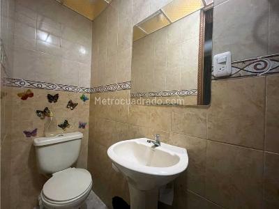 Apartamento en arriendo en Buenos Aires, Medellín · foto 6 de 15