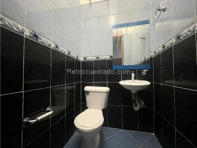 Apartamento en arriendo en Buenos Aires, Medellín · foto 12 de 15