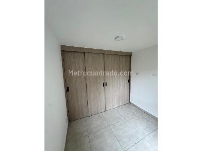 Apartamento de 2 alcobas en venta en Cuatro Esquinas, Rionegro, 50 m² · foto 3 de 11