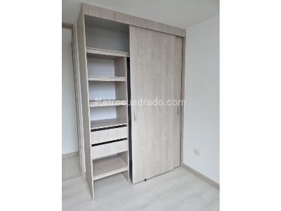 Apartamento de 3 alcobas en venta en Alto Del Medio, Rionegro, 62 m² · foto 8 de 13