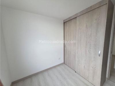 Apartamento de 3 alcobas en venta en Alto Del Medio, Rionegro, 62 m² · foto 12 de 13