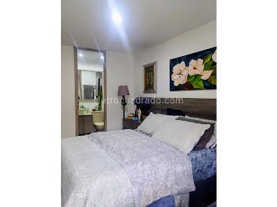 Apartamento en venta en El Poblado, Medellín · foto 5 de 16