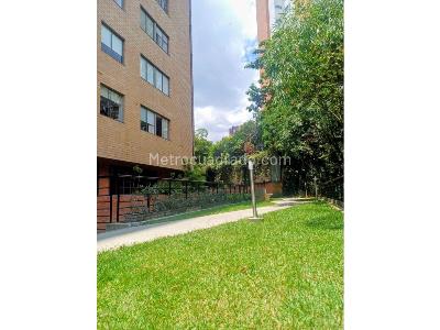 Apartamento en venta en El Poblado, Medellín · foto 12 de 16
