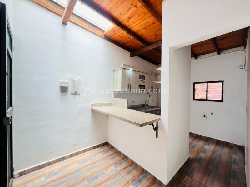 Piso – Medellín, Belalcázar, Castilla - Más