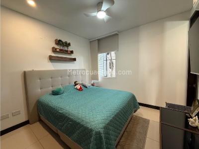 Apartamento de 4 alcobas en venta en Ciudad Jardin, Cali, 160 m² · foto 12 de 13