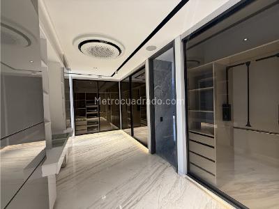 Casa de 4 alcobas en venta en Ciudad Jardin, Cali, 980 m² · foto 13 de 20
