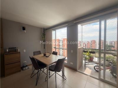 Apartamento en venta en Ciudad Melendez, Cali · foto 3 de 13