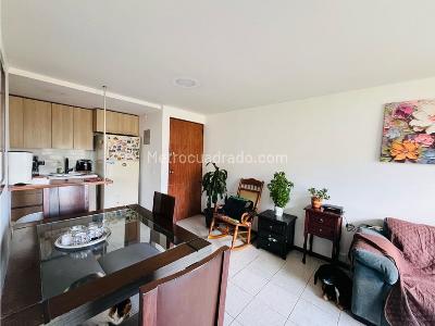 Apartamento en venta en Buenos Aires, Medellín · foto 3 de 16