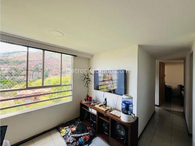 Apartamento en venta en Buenos Aires, Medellín · foto 5 de 16