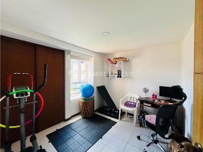 Apartamento en venta en Buenos Aires, Medellín · foto 7 de 16