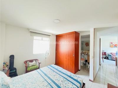 Apartamento en venta en Buenos Aires, Medellín · foto 9 de 16