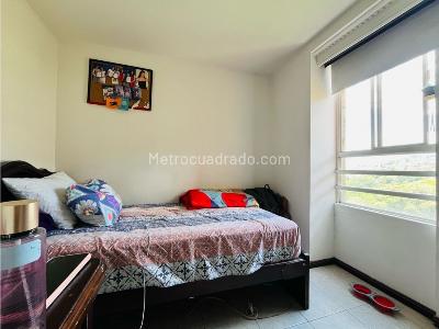 Apartamento en venta en Buenos Aires, Medellín · foto 11 de 16