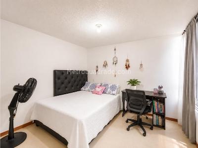 Apartamento de 3 alcobas en venta en Loreto, Medellín, 58 m² · foto 7 de 15