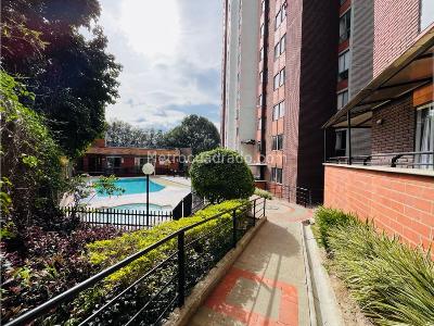 Apartamento de 3 alcobas en venta en Loreto, Medellín, 58 m² · foto 12 de 15