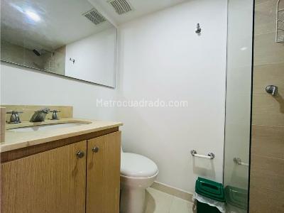 Apartamento de 3 alcobas en venta en Machado, Bello, 80 m² · foto 10 de 16