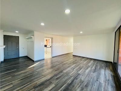 Apartamento en venta en El Poblado, Medellín · foto 4 de 20