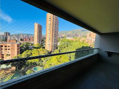 Apartamento en venta en El Poblado, Medellín · foto 5 de 20