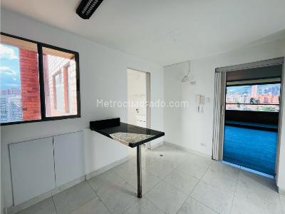 Apartamento en venta en El Poblado, Medellín · foto 6 de 20