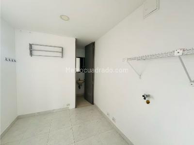 Apartamento en venta en El Poblado, Medellín · foto 14 de 20