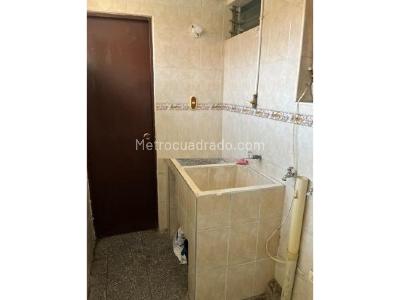 Apartamento de 3 alcobas en venta en Departamental, Cali, 69 m² · foto 9 de 10