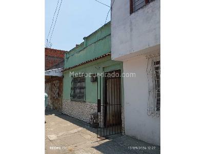Casa de 3 alcobas en venta en Benjamin Herrera, Cali, 115 m² · foto 2 de 13