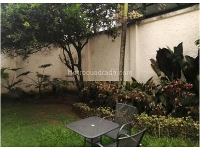 Casa de 5 alcobas en venta en Ciudad Jardin, Cali, 353 m² · foto 7 de 11