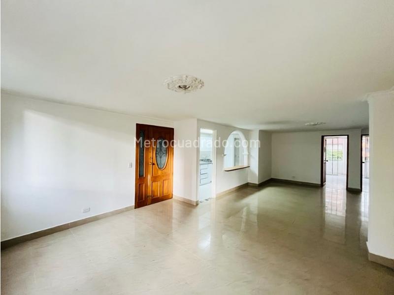 4BR Apartment in Laureles (128 m²)
