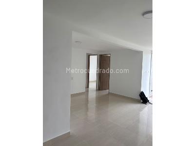 Apartamento de 2 alcobas en venta en Villa Fatima, Cali, 61 m² · foto 3 de 18