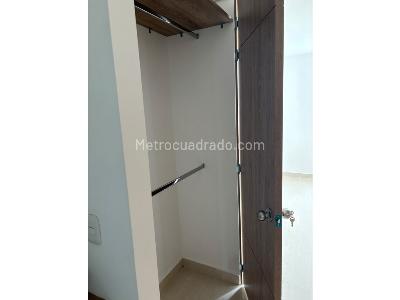 Apartamento de 2 alcobas en venta en Villa Fatima, Cali, 61 m² · foto 12 de 18