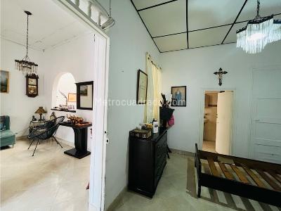 Casa de 5 alcobas en venta en Centro, Medellín, 176 m² · foto 8 de 18