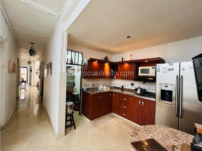 Casa de 5 alcobas en venta en Centro, Medellín, 176 m² · foto 13 de 18