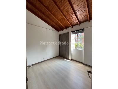 Apartamento de 2 alcobas en arriendo en Loma Del Indio, Medellín, 55 m² · foto 12 de 18