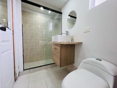 Apartamento de 1 alcoba en arriendo en Loma Del Indio, Medellín, 46 m² · foto 7 de 20