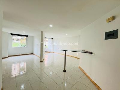 Apartamento de 1 alcoba en arriendo en Loma Del Indio, Medellín, 46 m² · foto 8 de 20
