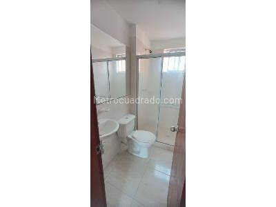 Apartamento de 2 alcobas en venta en La Flora, Cali, 68 m² · foto 4 de 16