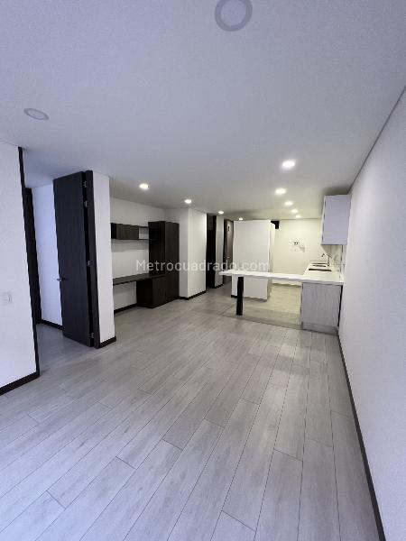 Piso – Bogotá D.C. - Más