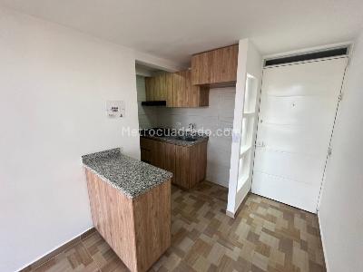 Apartamento en arriendo en San Antonio Noroccidental, Bogotá · foto 4 de 18