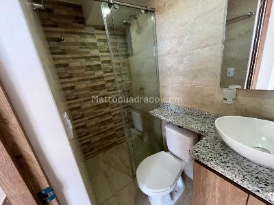 Apartamento en arriendo en San Antonio Noroccidental, Bogotá · foto 13 de 18