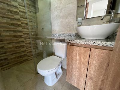 Apartamento en arriendo en San Antonio Noroccidental, Bogotá · foto 14 de 18