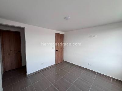 Apartamento en arriendo en Fontibon Centro, Bogotá · foto 18 de 19