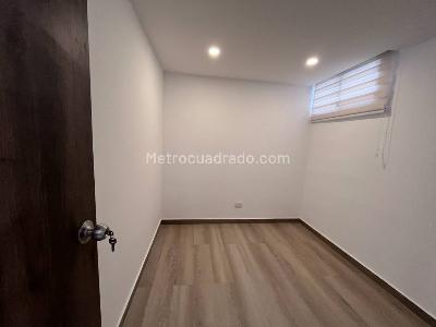 Apartamento de 2 alcobas en arriendo en Ciudad La Salle, Bogotá, 35 m² · foto 15 de 15