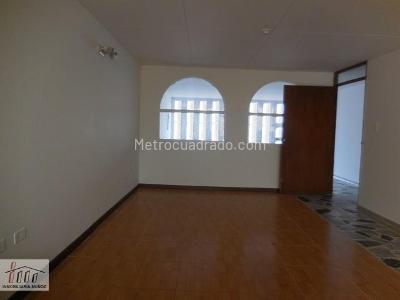 Casa de 3 alcobas en arriendo en Normandia Ii Sector, Bogotá, 165 m² · foto 6 de 17