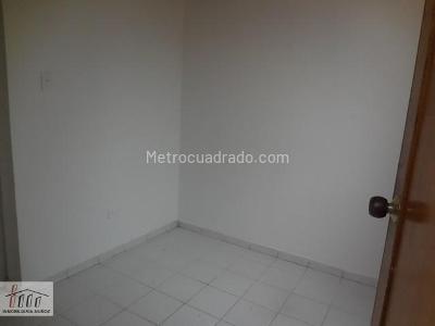 Casa de 3 alcobas en arriendo en Normandia Ii Sector, Bogotá, 165 m² · foto 9 de 17