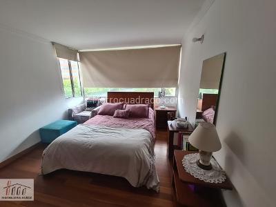Apartamento de 4 alcobas en venta en Gratamira Suba, Bogotá, 197 m² · foto 15 de 20