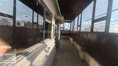 Casa de 5 alcobas en venta en Alcazares Norte, Bogotá, 227 m² · foto 20 de 20
