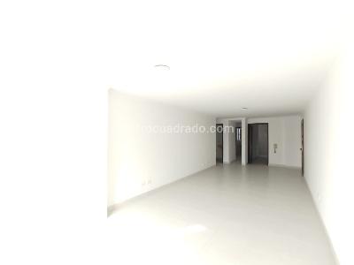 Apartamento en venta en Pinares, Pereira · foto 2 de 16