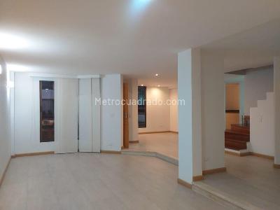 Casa en venta en Los Alpes, Pereira · foto 2 de 14