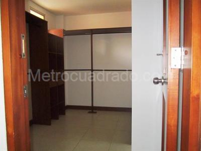 Casa de 4 alcobas en venta en Pinares, Pereira, 240 m² · foto 18 de 20